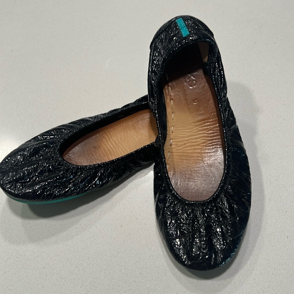Tieks Obsidian Black Croc Patent Leather Shoes Size 9 Foldable Stretch Flats